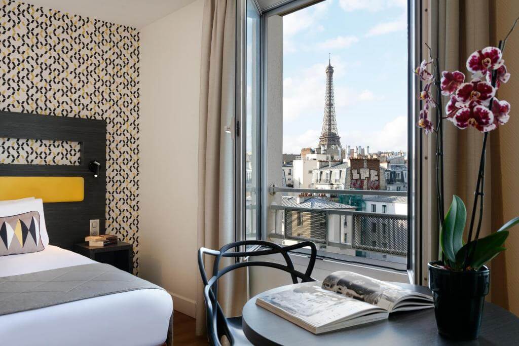 5 hoteles baratos y céntricos en París | ¡A tomar por mundo!
